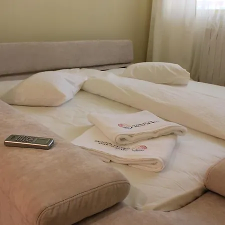 Steaua De Mare Luxury Apartahotel 3*